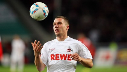 开云体育最新地址-太空人疾飞，火箭队主场霸气登顶篮球巅峰，火箭队与太阳队比赛直播